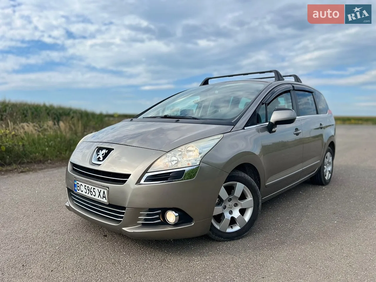 2011 Peugeot 5008 - мініатюра 22