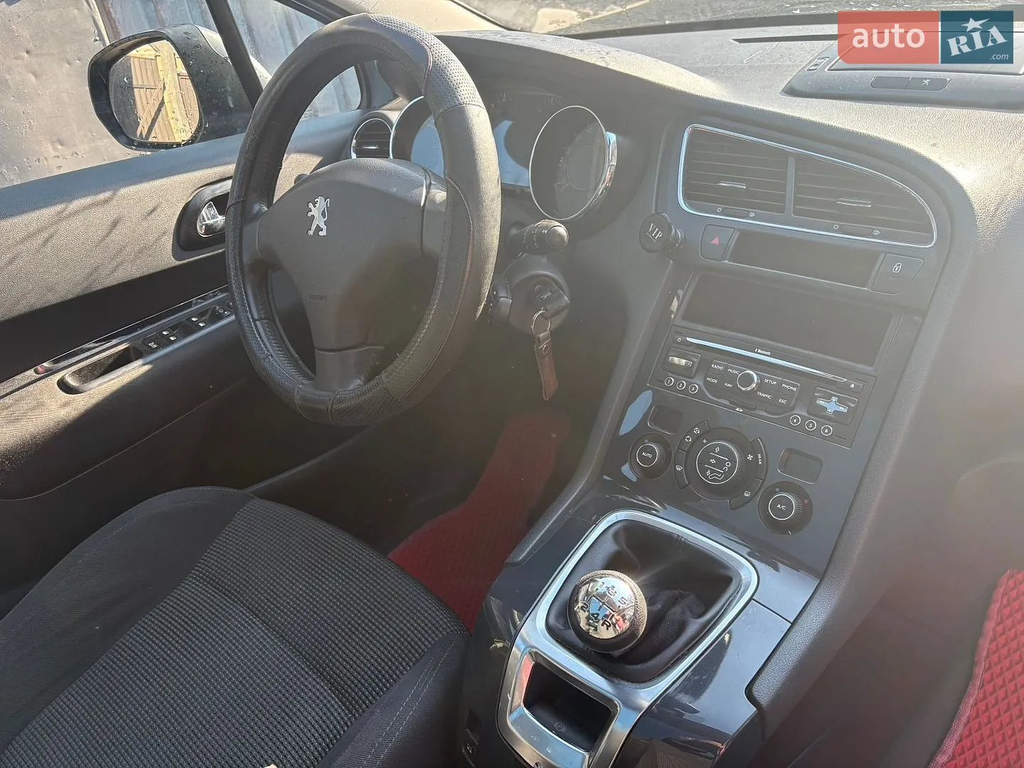 2011 Peugeot 5008 - мініатюра 22