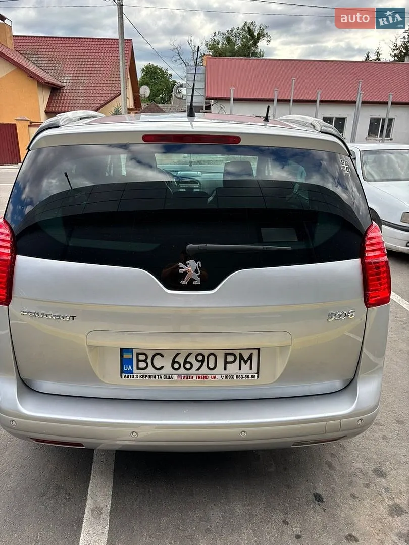 2011 Peugeot 5008 - мініатюра 8