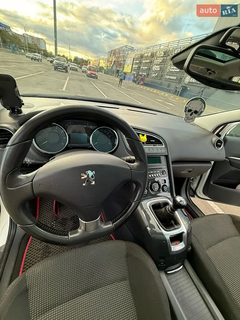 2010 Peugeot 5008 - мініатюра 9