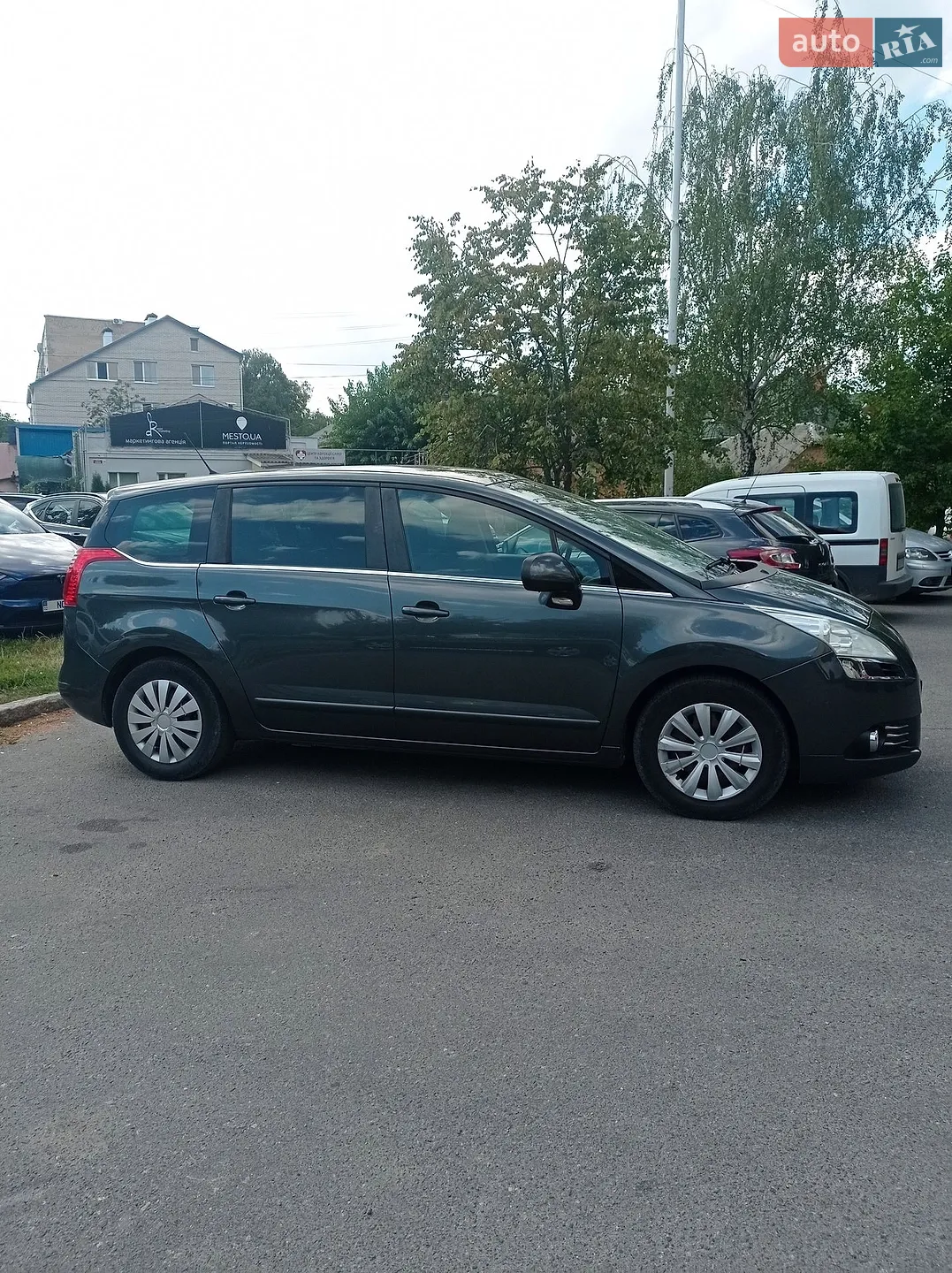 2010 Peugeot 5008 - мініатюра 4