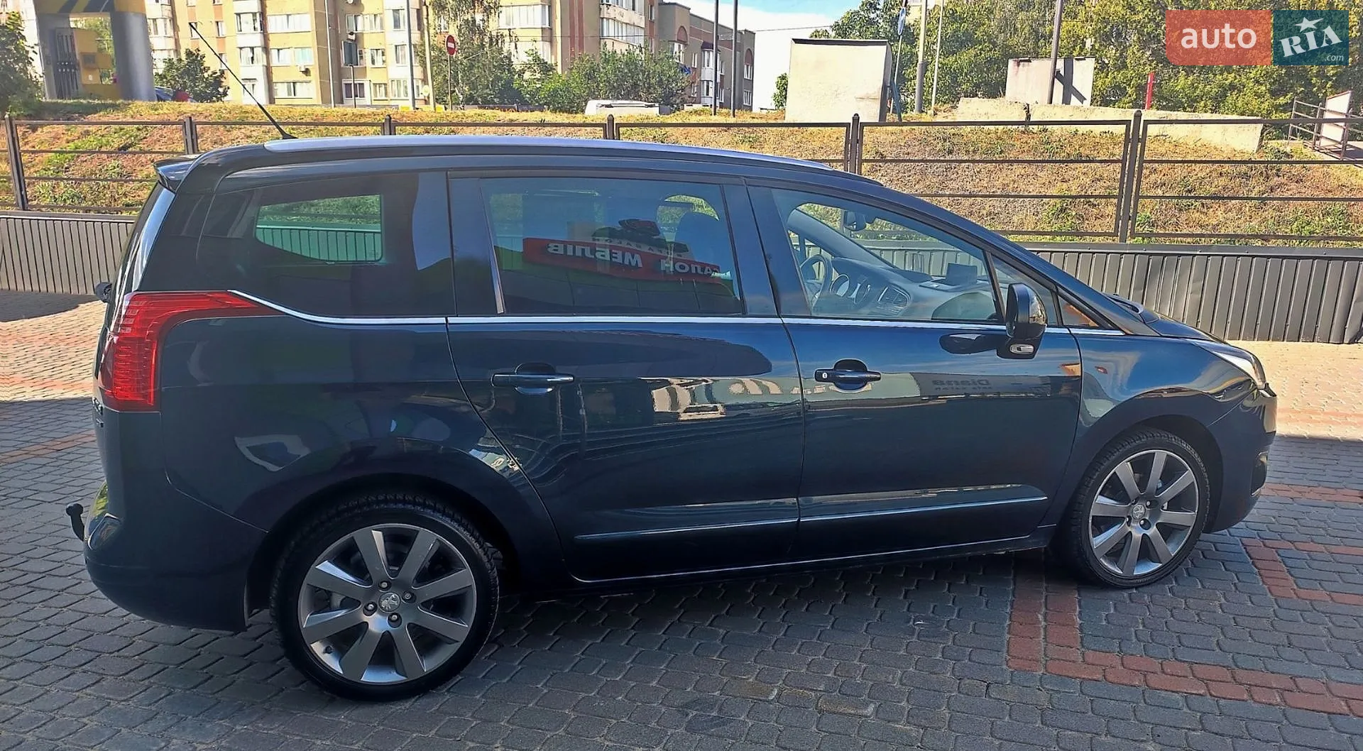2014 Peugeot 5008 - мініатюра 9