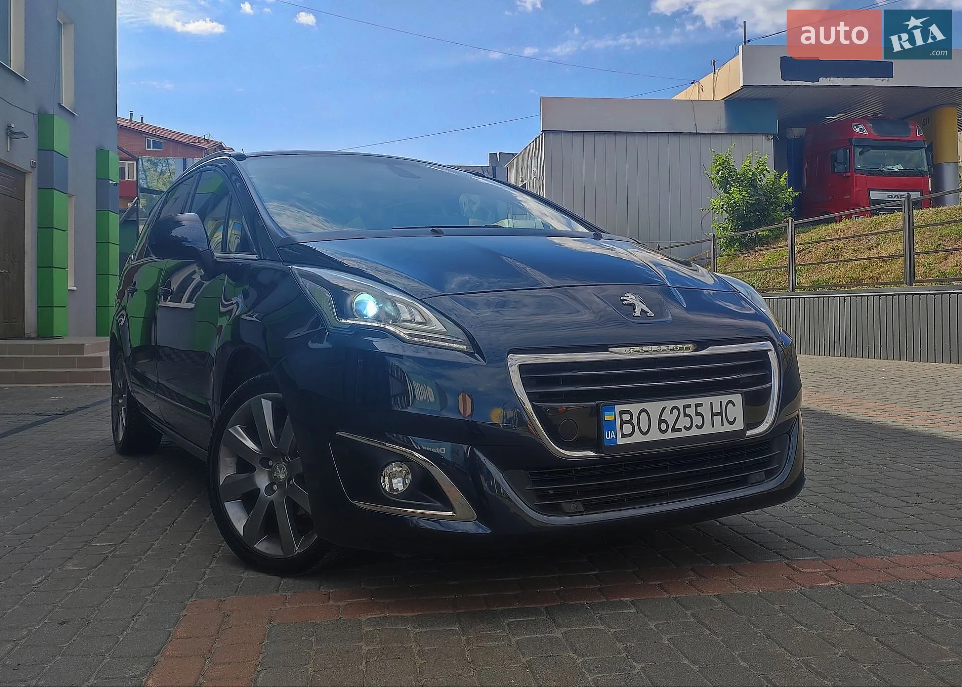 2014 Peugeot 5008 - мініатюра 16