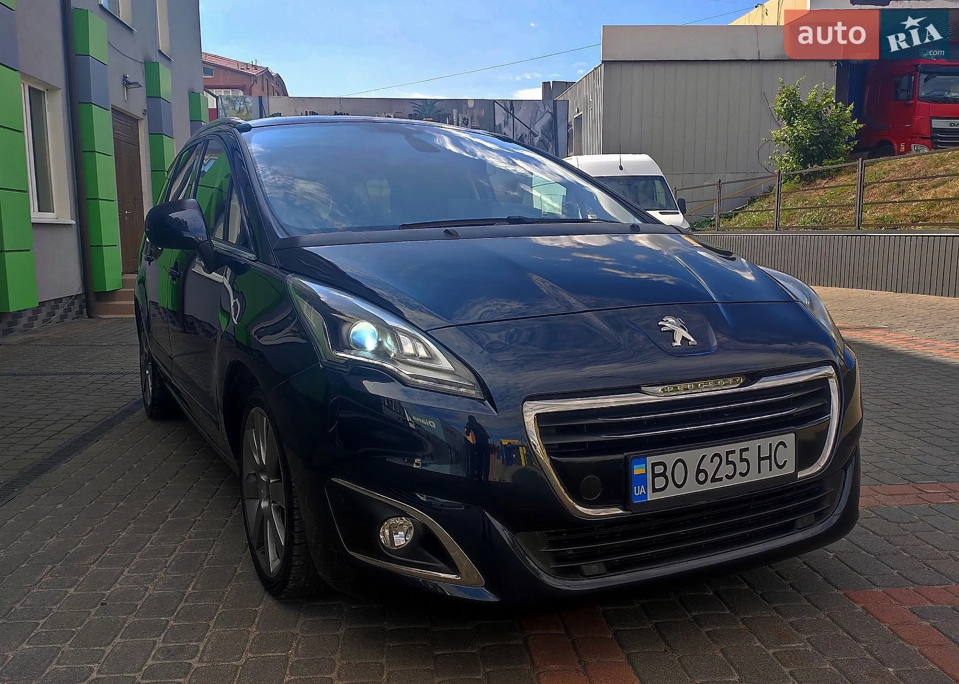 2014 Peugeot 5008 - мініатюра 18