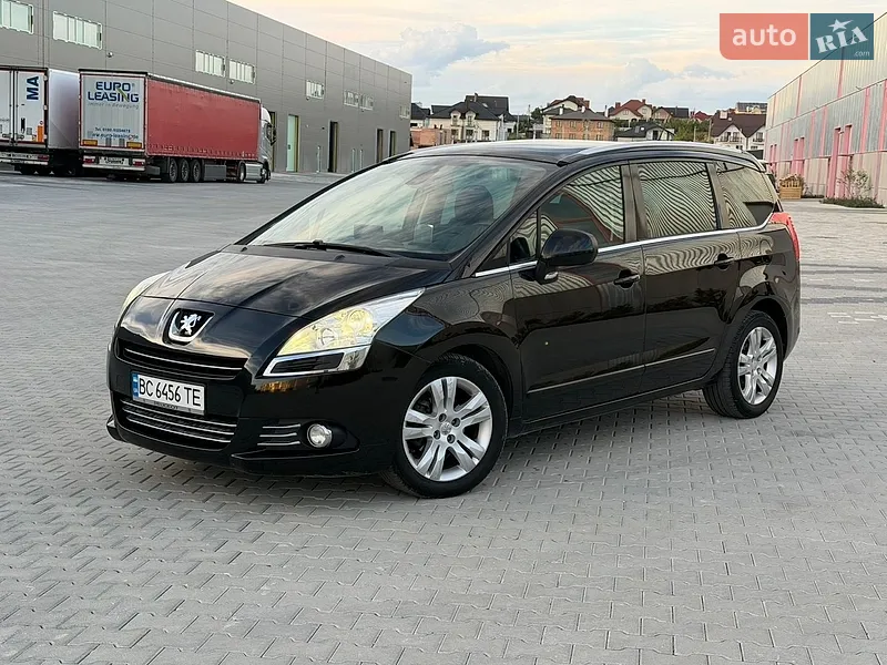 Peugeot 5008