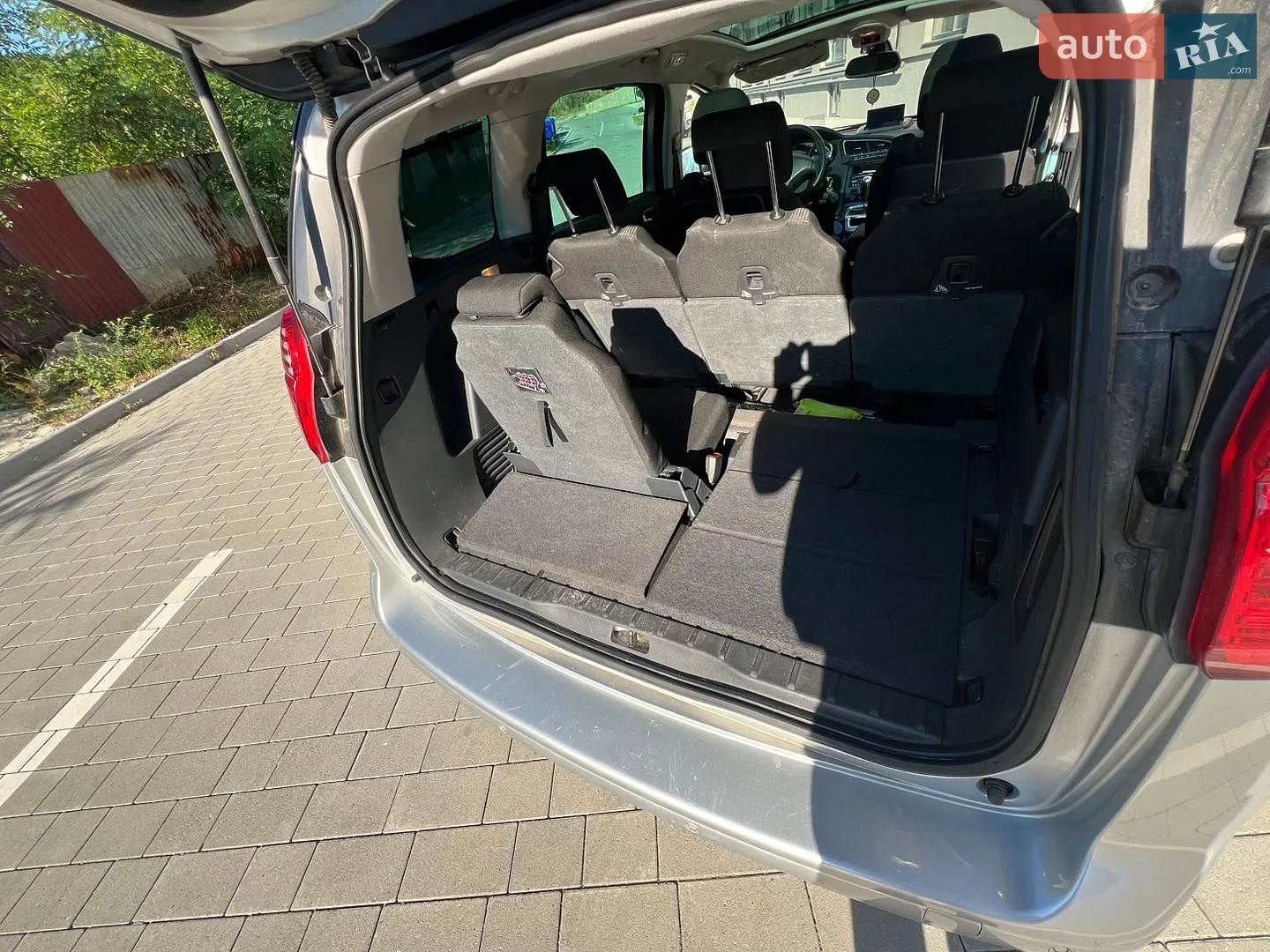 2011 Peugeot 5008 - мініатюра 13