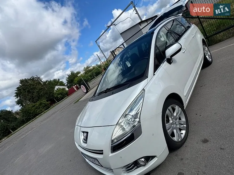 Peugeot 5008
