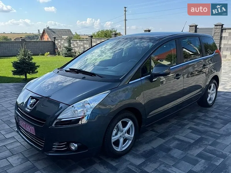 Peugeot 5008