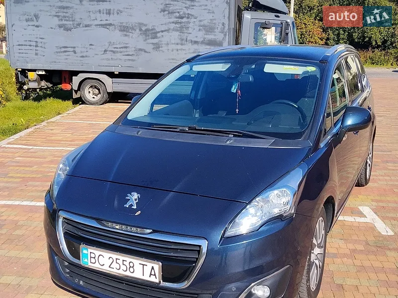 Peugeot 5008