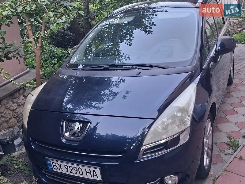 Peugeot 5008