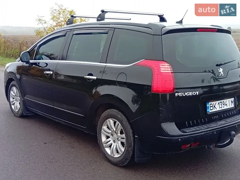 Peugeot 5008