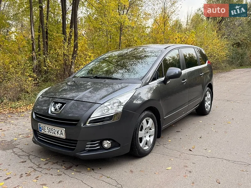 Peugeot 5008