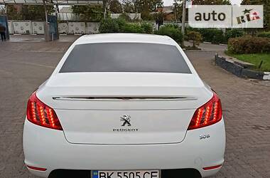 Седан Peugeot 508 2012 в Дубно