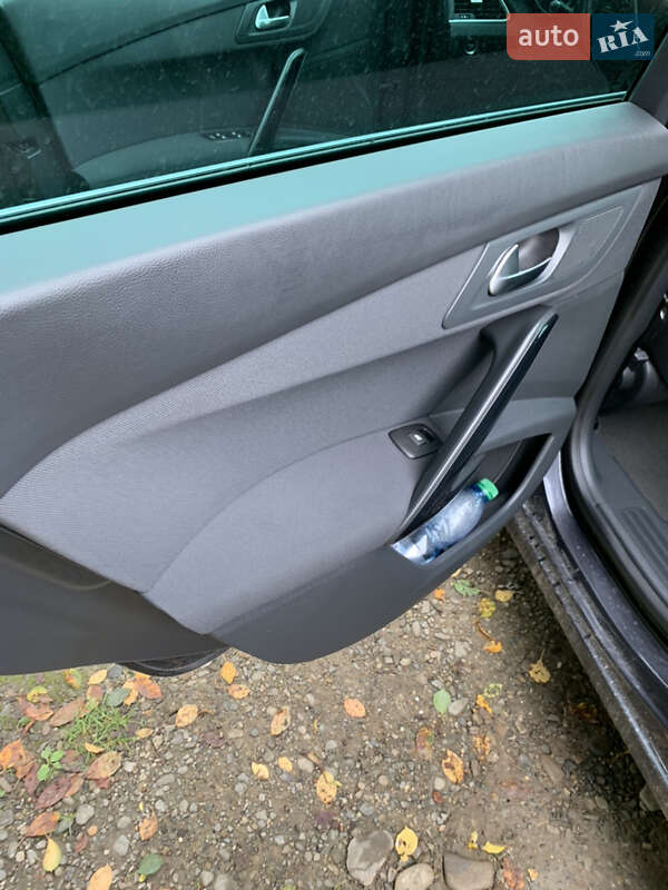 Универсал Peugeot 508 2015 в Комарному