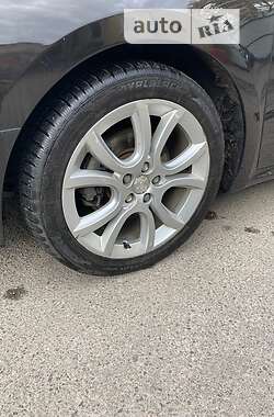 Седан Peugeot 508 2013 в 