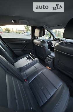 Седан Peugeot 508 2013 в 
