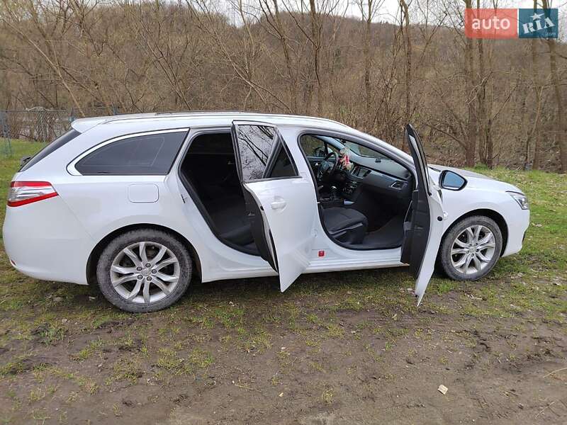 Універсал Peugeot 508 2015 в Сваляві