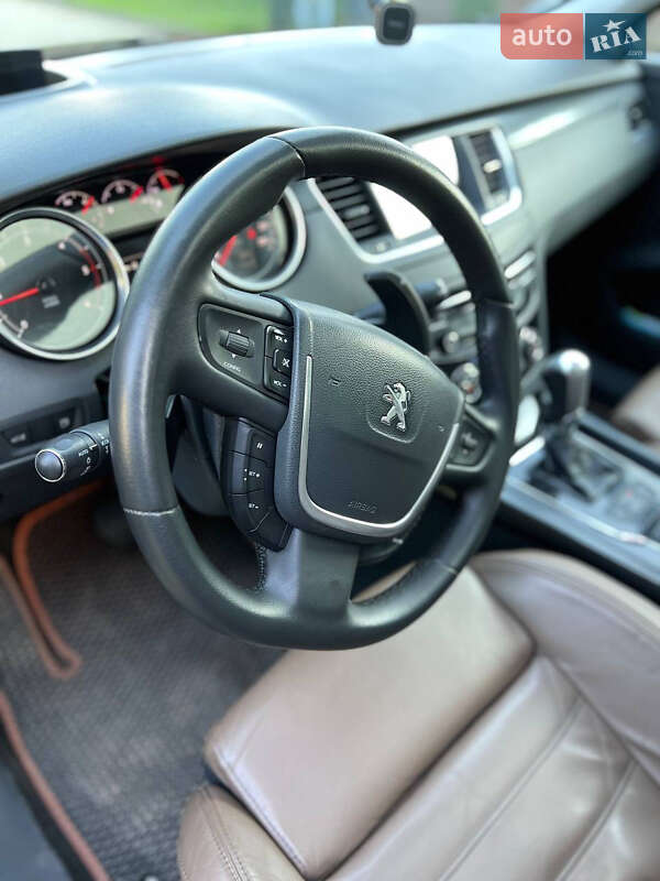 Седан Peugeot 508 2015 в Львове
