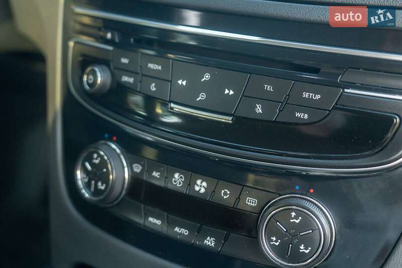 Седан Peugeot 508 2015 в Львові