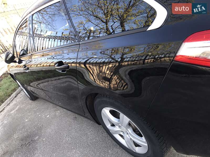 Універсал Peugeot 508 2011 в Чернігові