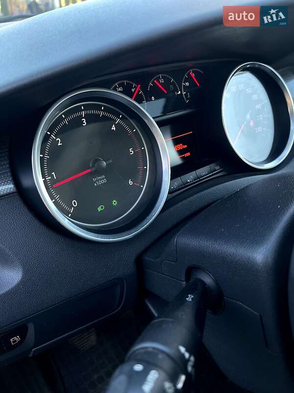 Универсал Peugeot 508 2011 в Самборе