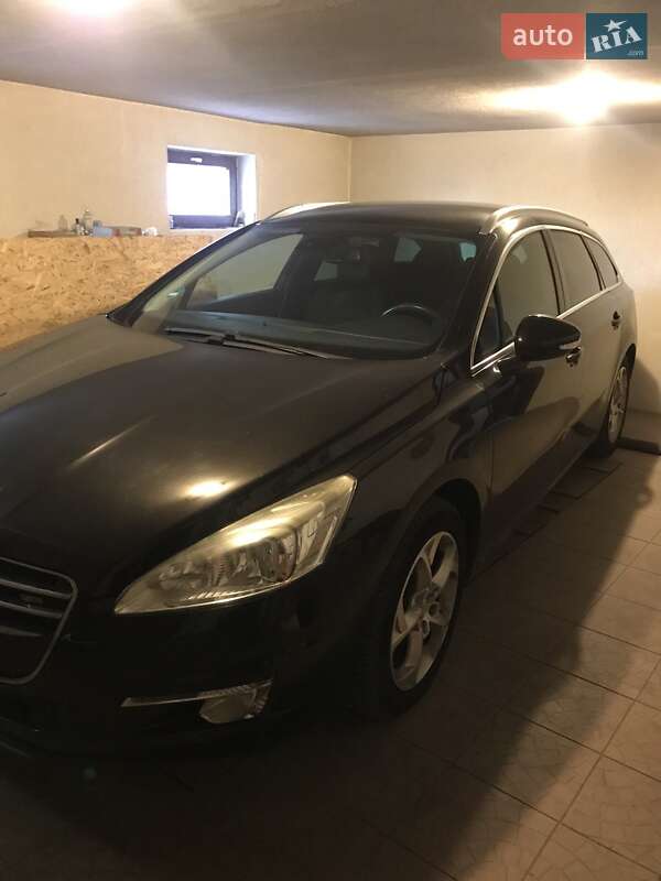 Универсал Peugeot 508 2011 в Нововолынске