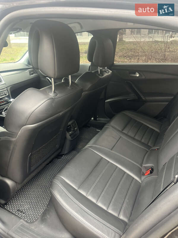 Седан Peugeot 508 2011 в Рівному