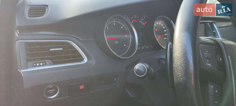 Седан Peugeot 508 2013 в Сторожинці