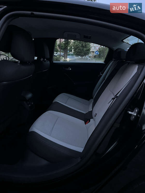 Седан Peugeot 508 2013 в Ровно