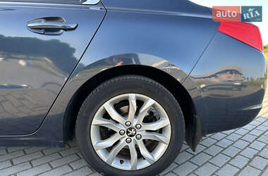 Седан Peugeot 508 2012 в 