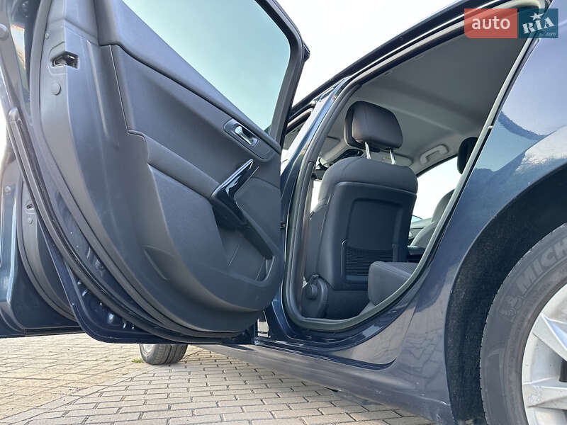 Седан Peugeot 508 2012 в Львові