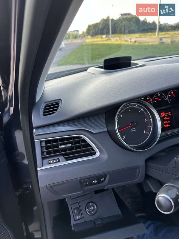 Седан Peugeot 508 2012 в Львові