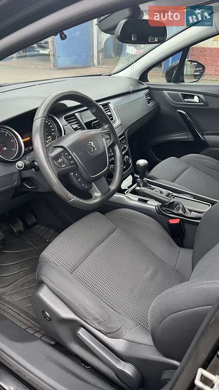 Седан Peugeot 508 2011 в Калуші
