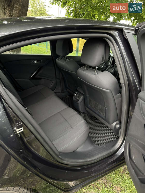 Седан Peugeot 508 2011 в Дубно