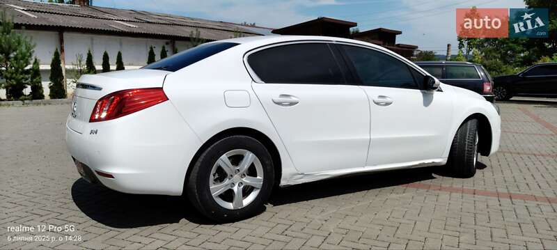 Седан Peugeot 508 2012 в Золочеві