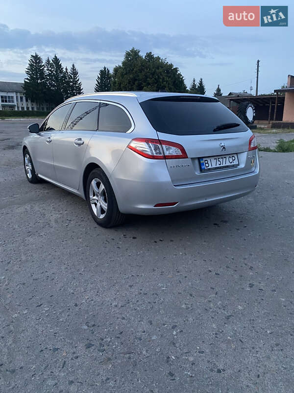 Универсал Peugeot 508 2011 в Гадяче