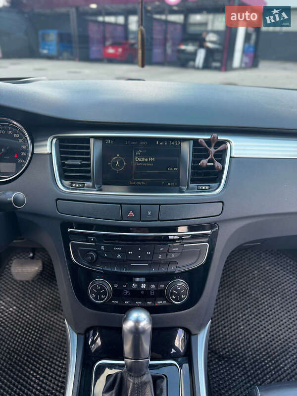 Седан Peugeot 508 2013 в Львові