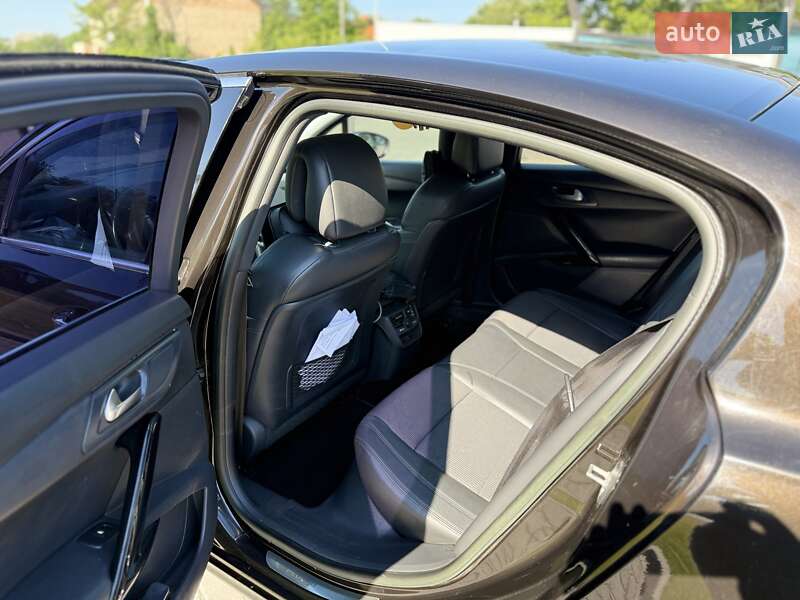 Седан Peugeot 508 2012 в Киеве фото 7 Седан Peugeot 508 2012 в Киеве