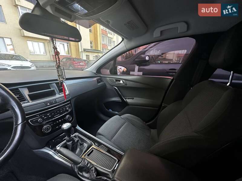 Седан Peugeot 508 2011 в Львове