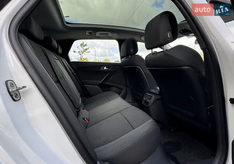 Peugeot 508 2015 VIN VF38E9HD8FL013551 фото оголошення 49 з 78