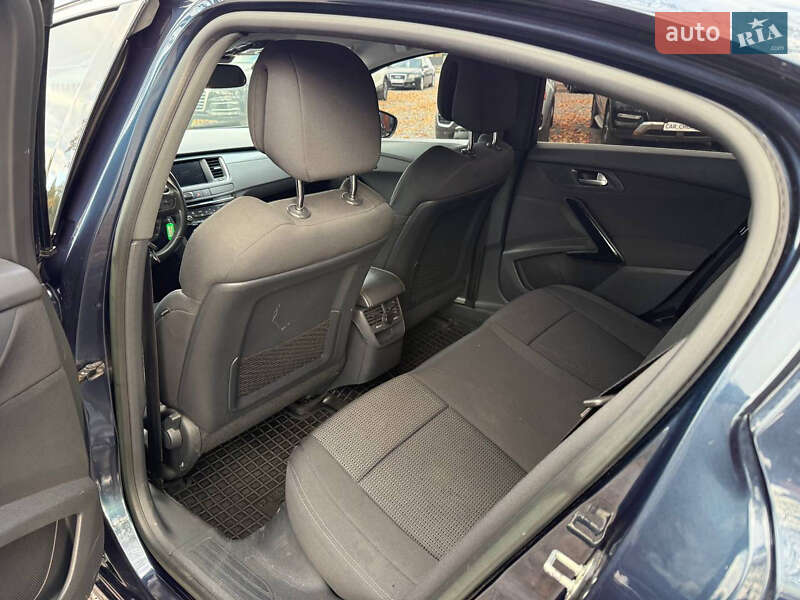 Седан Peugeot 508 2014 в Стрию