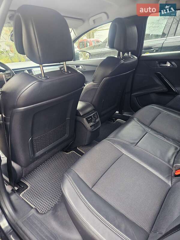 Седан Peugeot 508 2011 в Львове