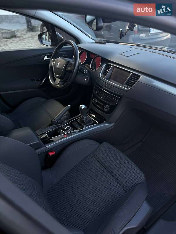 Седан Peugeot 508 2012 в Черновцах