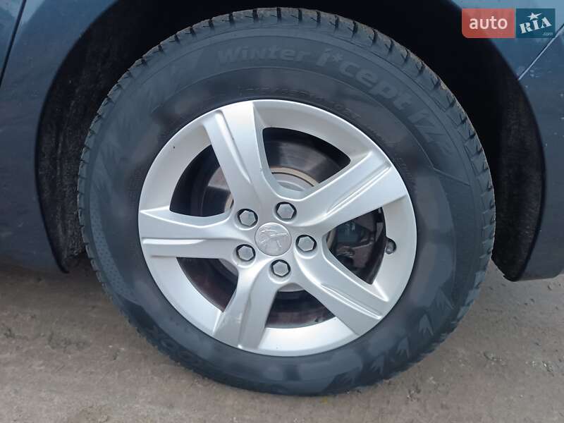 Универсал Peugeot 508 2012 в Костополе