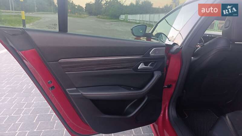 Фастбэк Peugeot 508 2019 в Стрые фото 40 Фастбэк Peugeot 508 2019 в Стрые