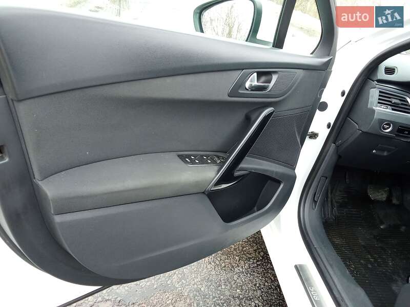 Универсал Peugeot 508 2012 в Ровно фото 46 Универсал Peugeot 508 2012 в Ровно