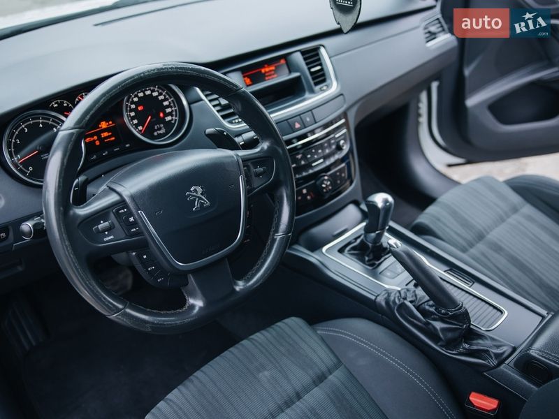 Седан Peugeot 508 2011 в Бучаче