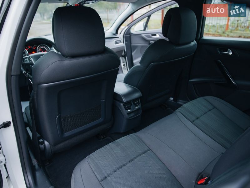 Седан Peugeot 508 2011 в Бучаче