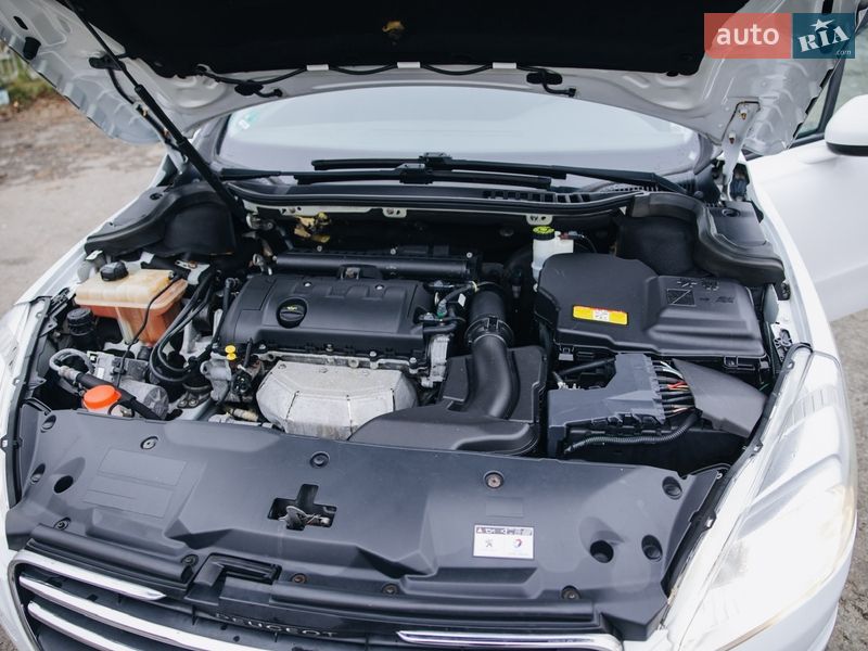 Седан Peugeot 508 2011 в Бучаче