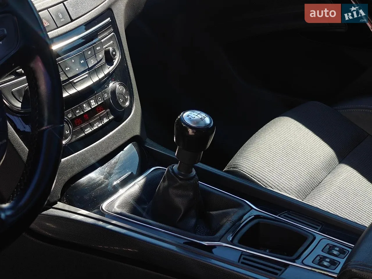 2011 Peugeot 508 - мініатюра 18